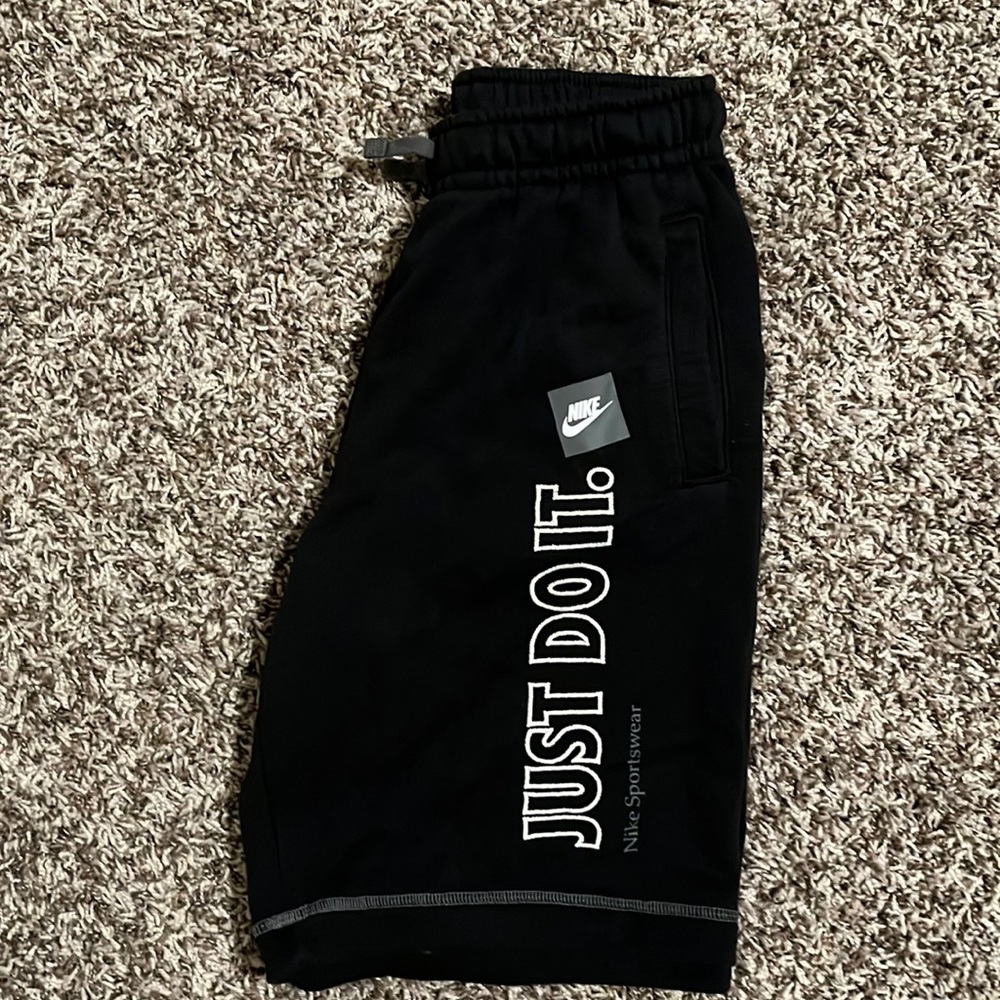 Boys knit Nike shorts